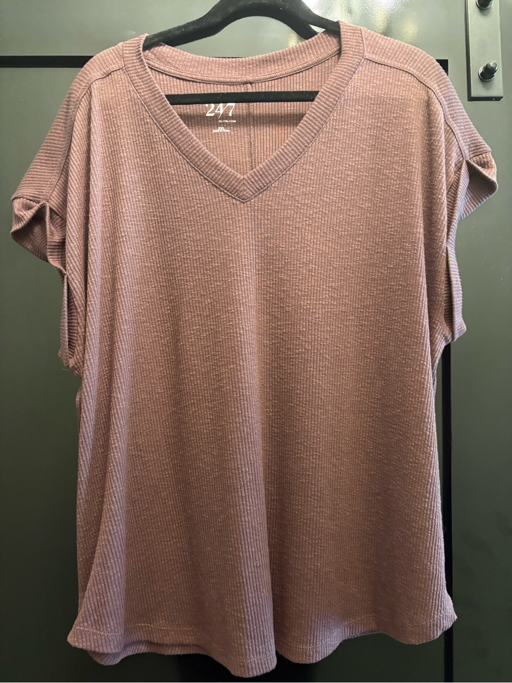 Purple Ribbed V-Neck Short Sleeve Top